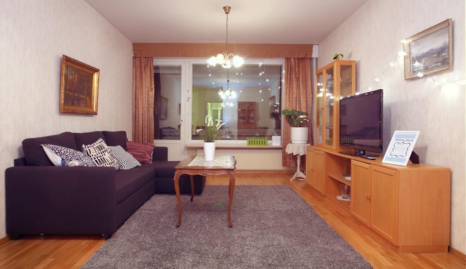 Library, TV and multimedia, Living room, Seating area