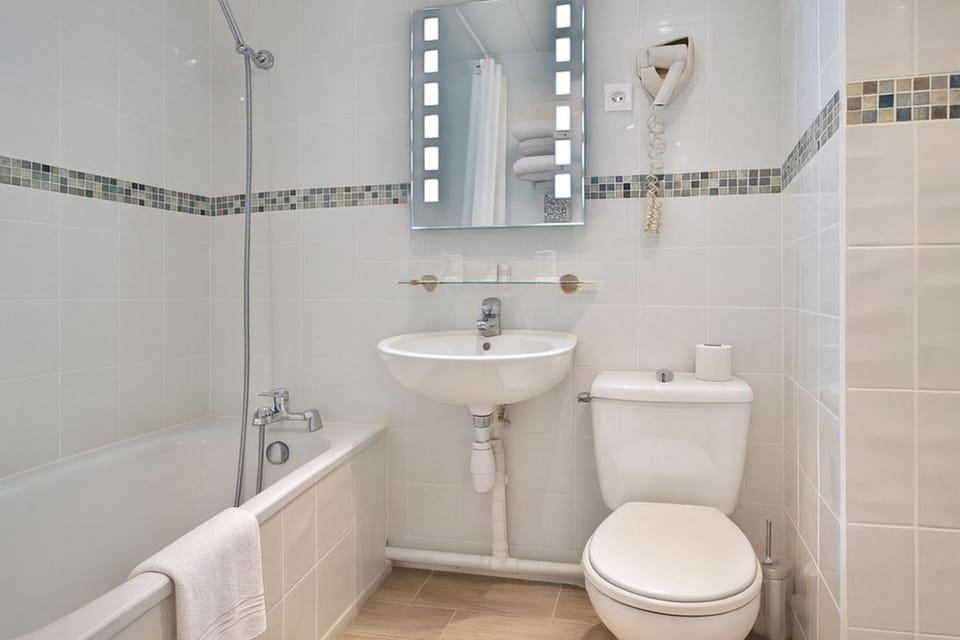 Toilet, Bathroom, Bath, hair dryier, towels