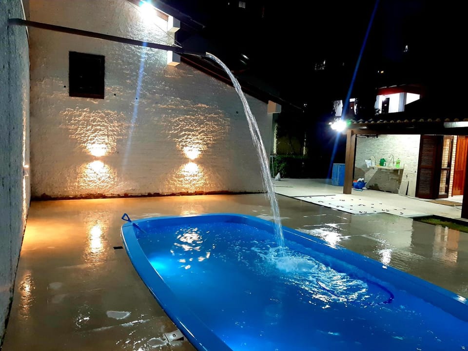 Casa ÍSIS de aluguel por temporada em Capão da Canoa com piscina House in State of Rio Grande do Sul