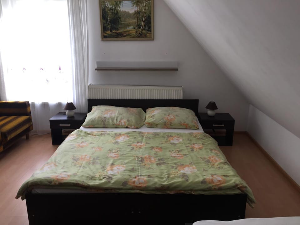 Biały Dwór Farm Stay in Lower Silesian Voivodeship