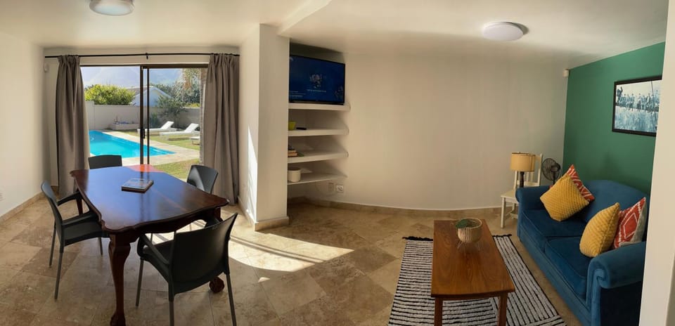 Bird's View Guest Accommodation Bed and Breakfast in Western Cape