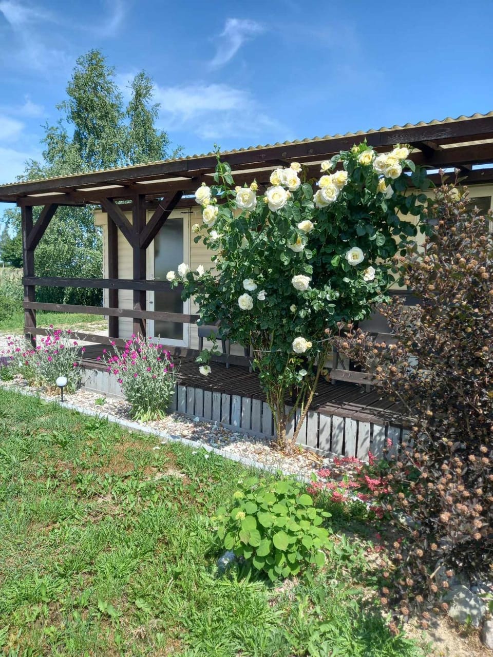 Domki i pokoje nad stawem koło Mrągowa Farm Stay in Poland