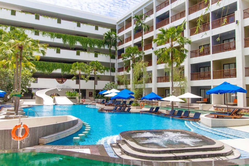 Pool view, Pool view, Swimming pool