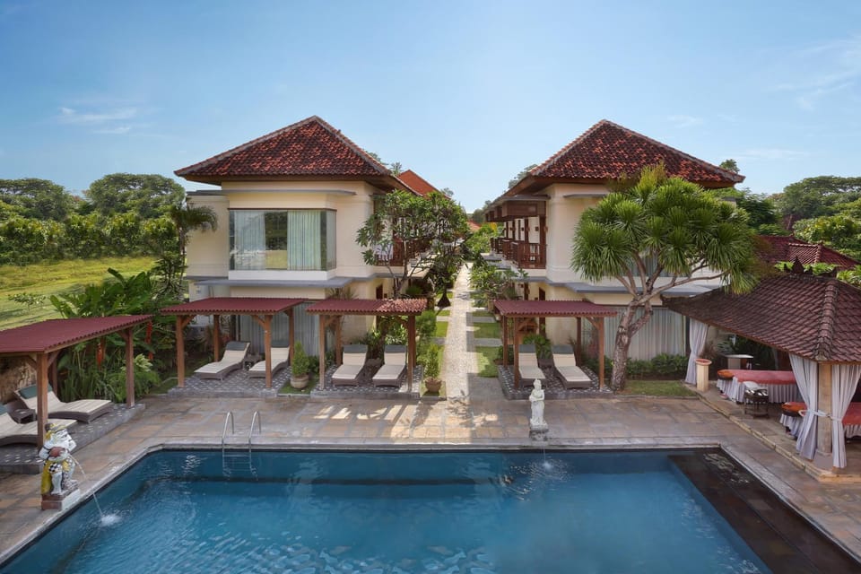 Pool view