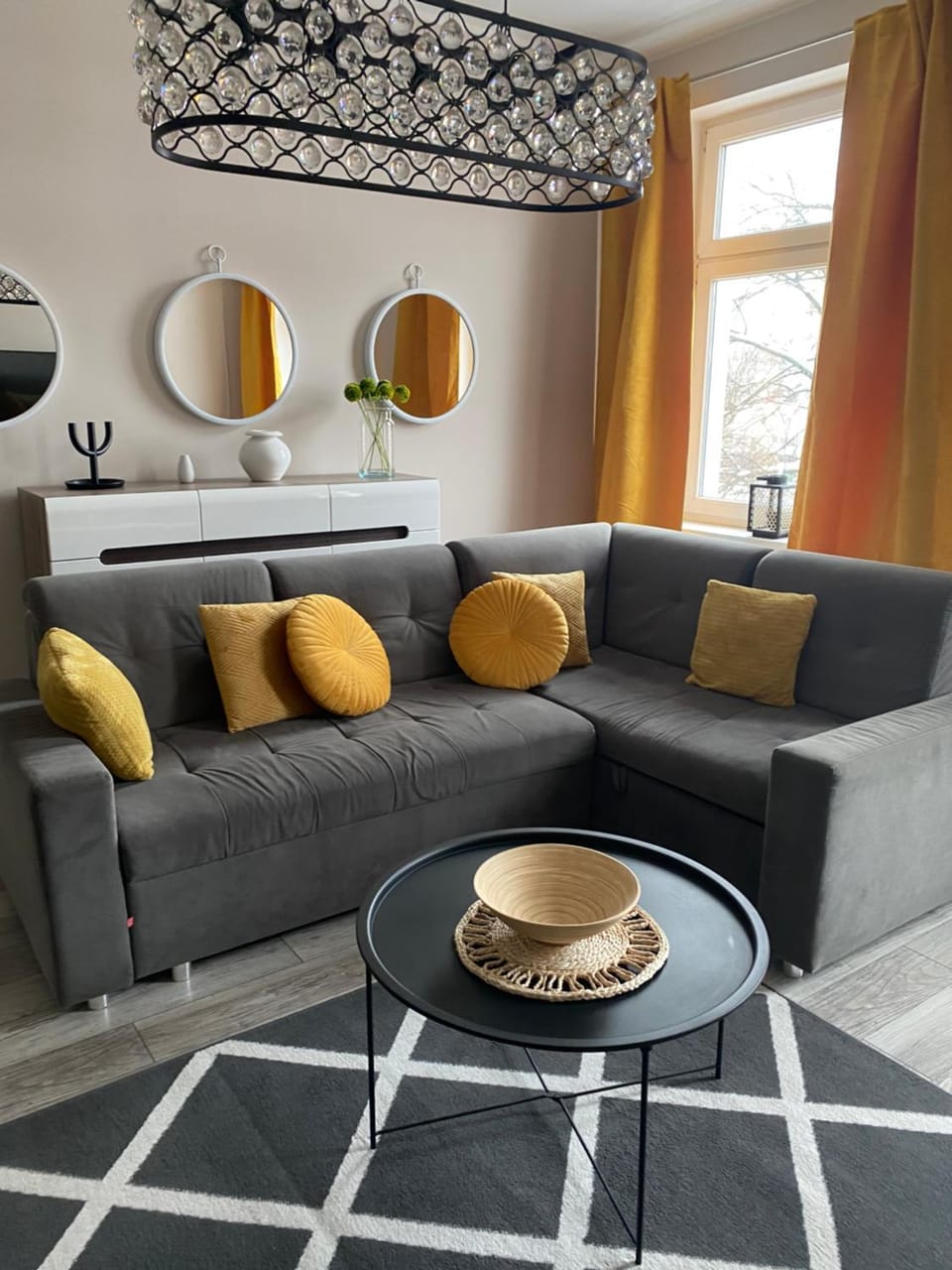Apartament BellaPola Apartment in Lower Silesian Voivodeship