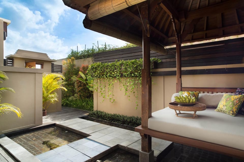 Garden, Seating area