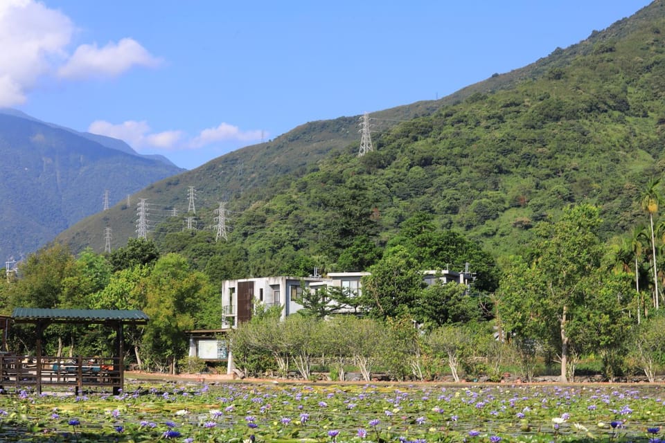 Property building, Garden view, Lake view, Mountain view