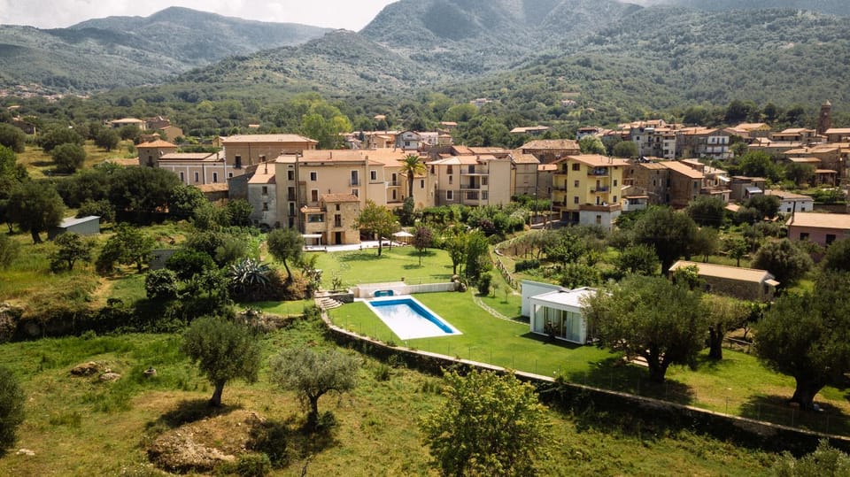 Bird's eye view, View (from property/room), View (from property/room), Garden view, Garden view, Mountain view, Mountain view, Pool view, Pool view, Swimming pool, Swimming pool, Swimming pool