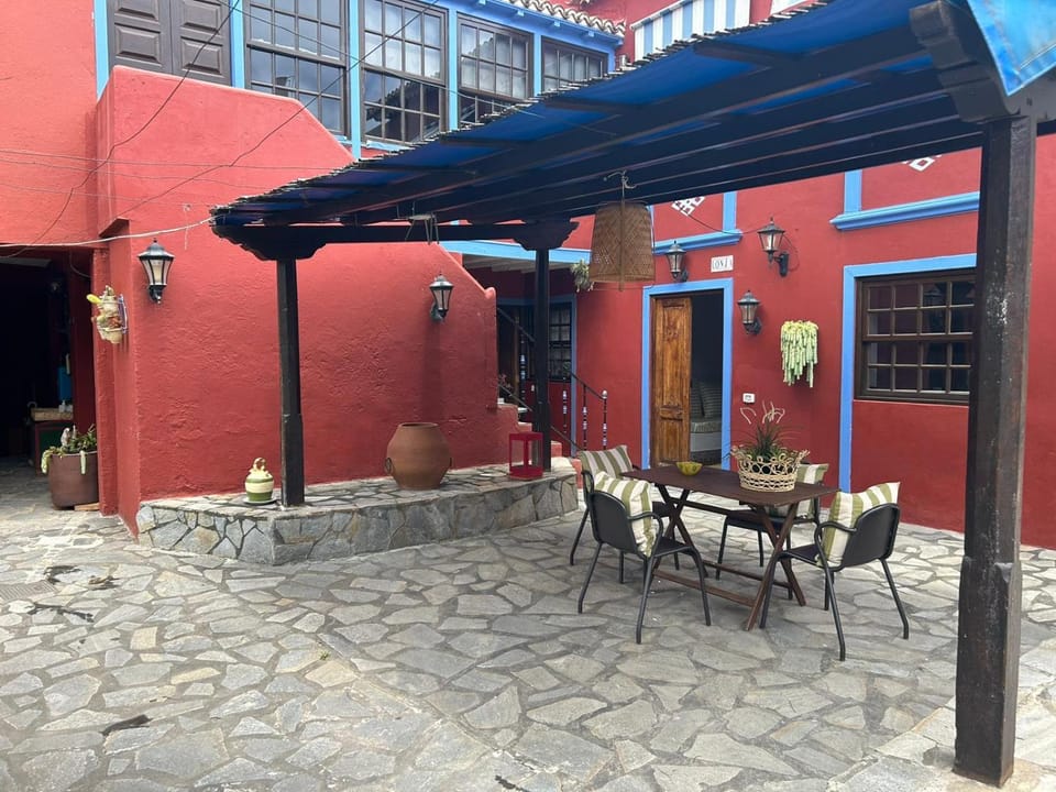 Patio, Balcony/Terrace