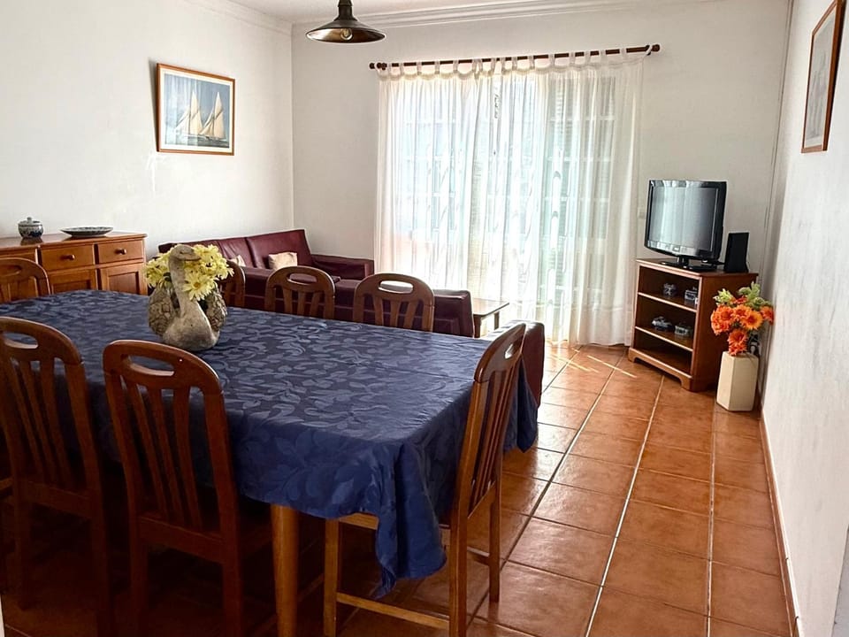 Casa do Cisne House in Madeira District