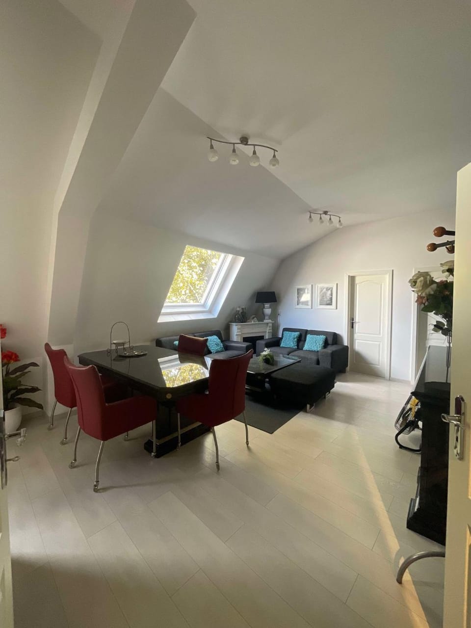 Samos Babbis Bed and Breakfast in Limburg (province)