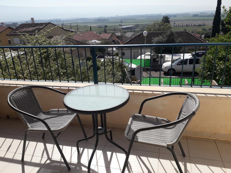 Savyon Apartment in Galilee Vacation rental in North District