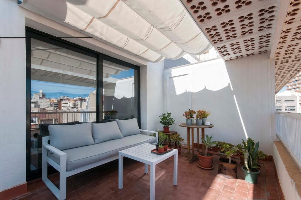 Balcony/Terrace, Living room