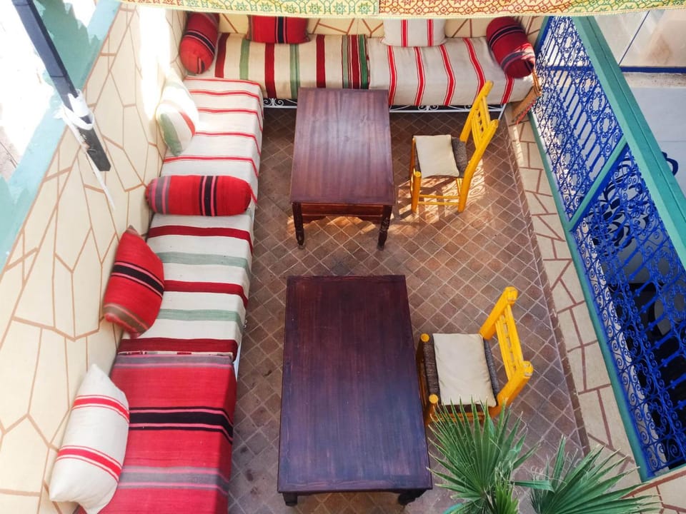 Seating area