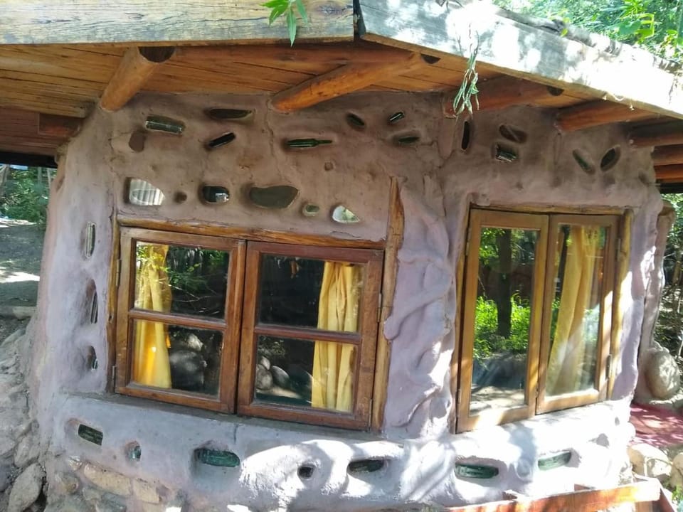 Eco Hostel y Cabañas GIRAMUNDO Hostel in San Marcos Sierras