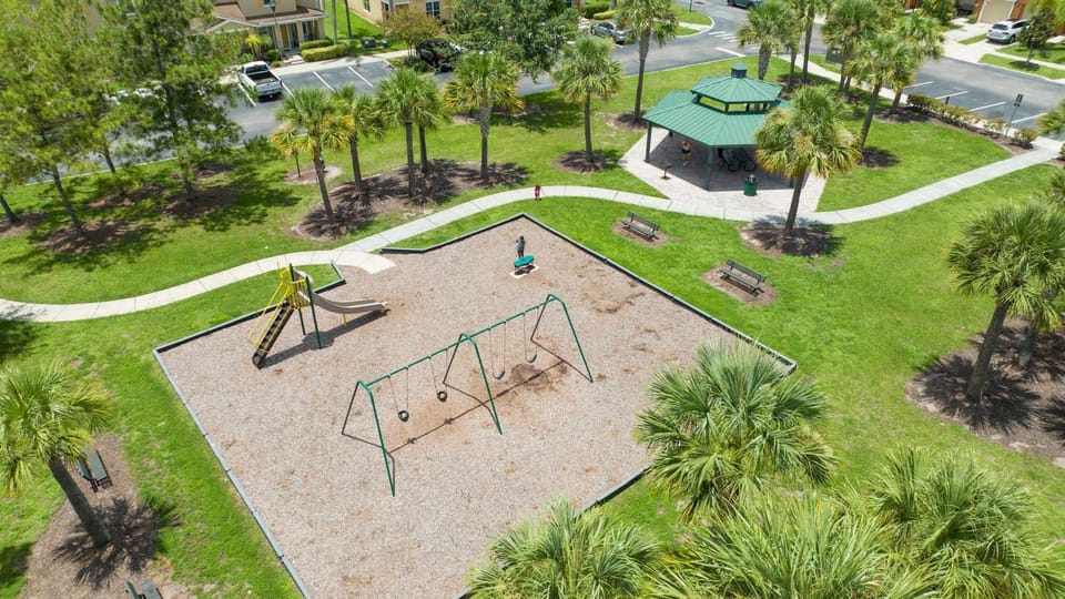 Four Bedrooms Townhome 5108K House in Osceola County