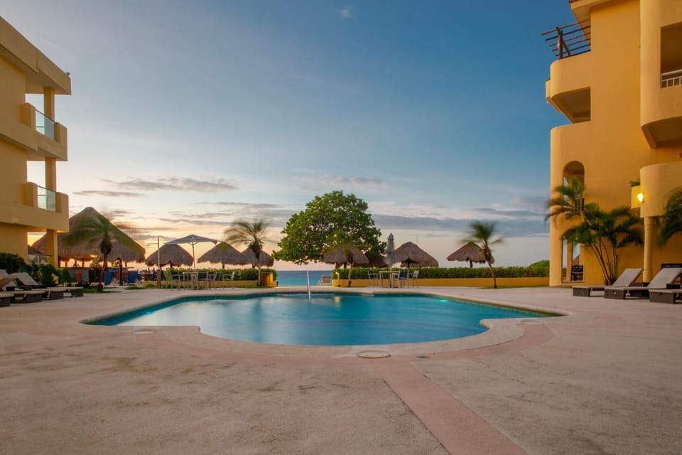 Swimming pool, Sunset