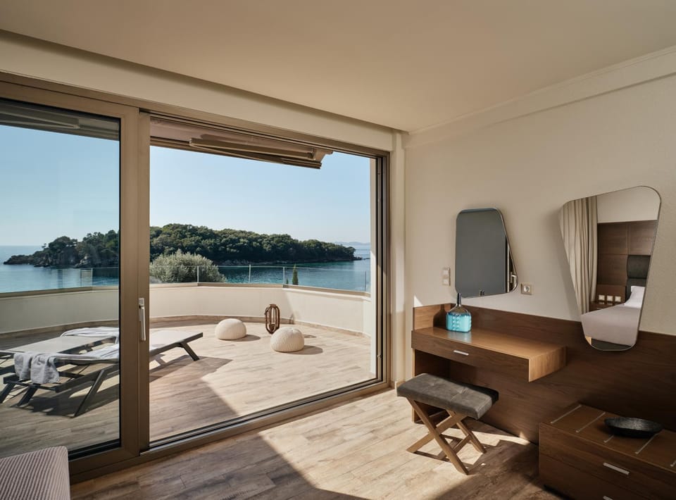 Balcony/Terrace, Bedroom, Sea view