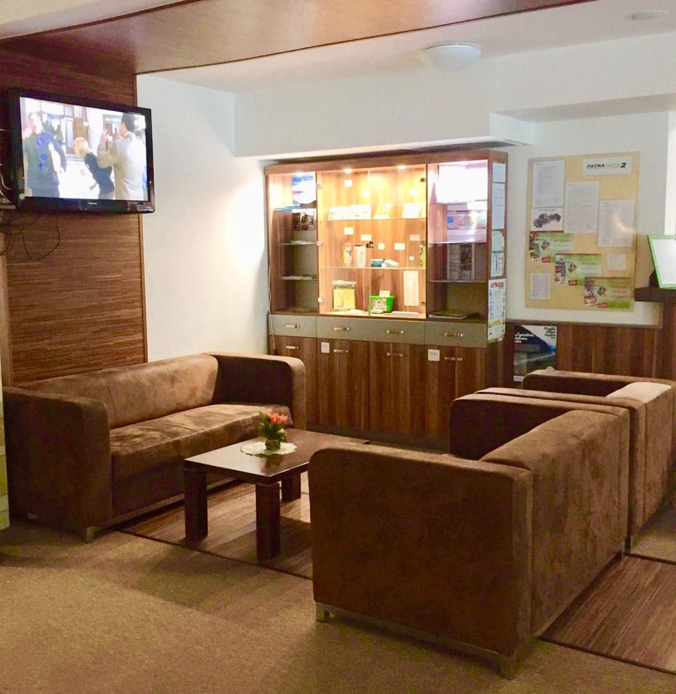 Lobby or reception, Lounge or bar