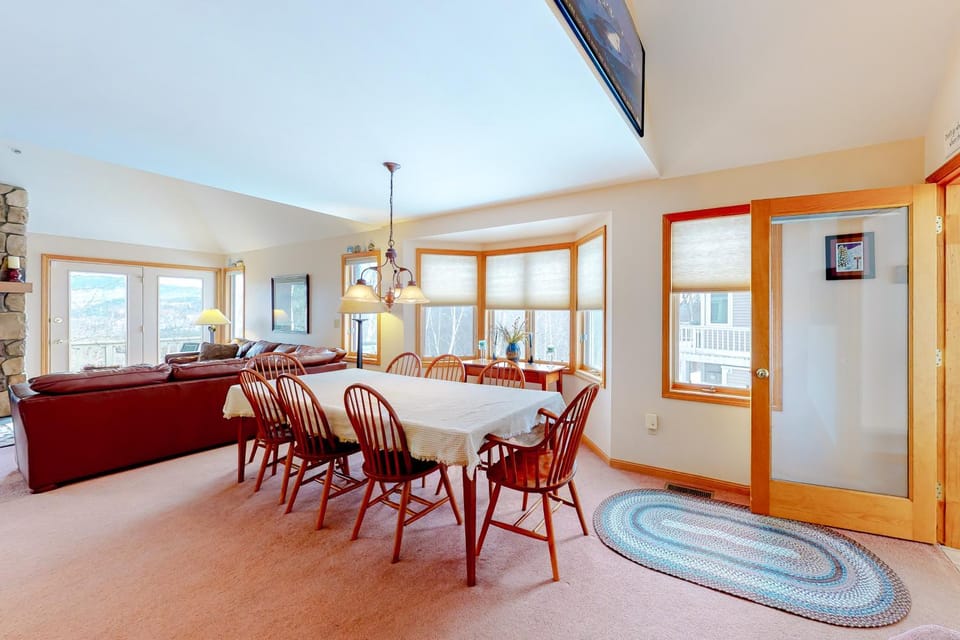Locke Mountain D1 House in Newry