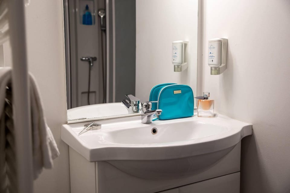 Bathroom, Bedroom