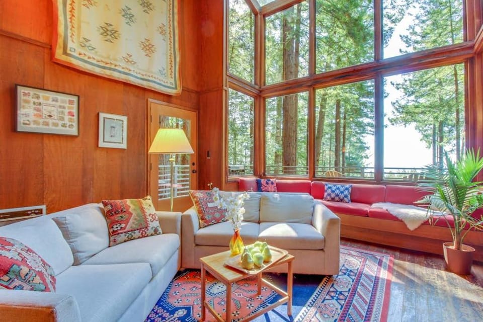The Redwood House House in Sonoma County