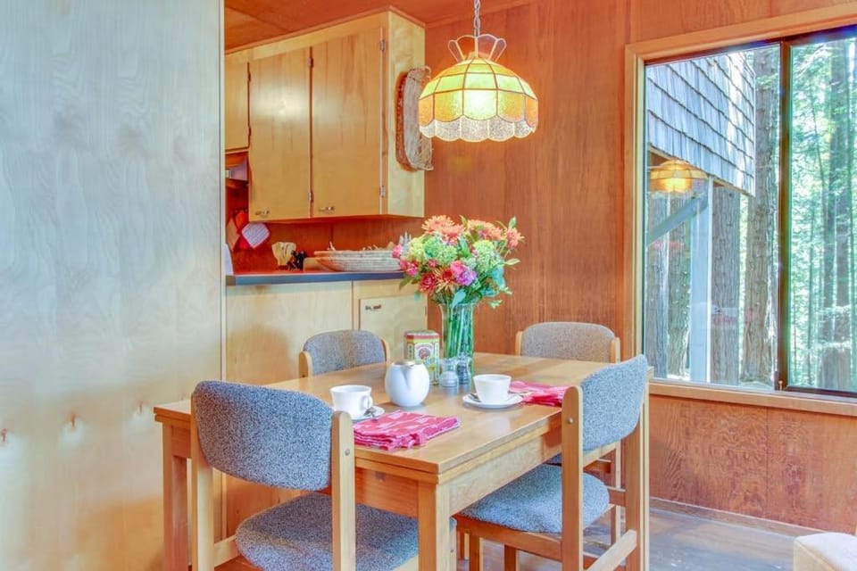 The Redwood House House in Sonoma County