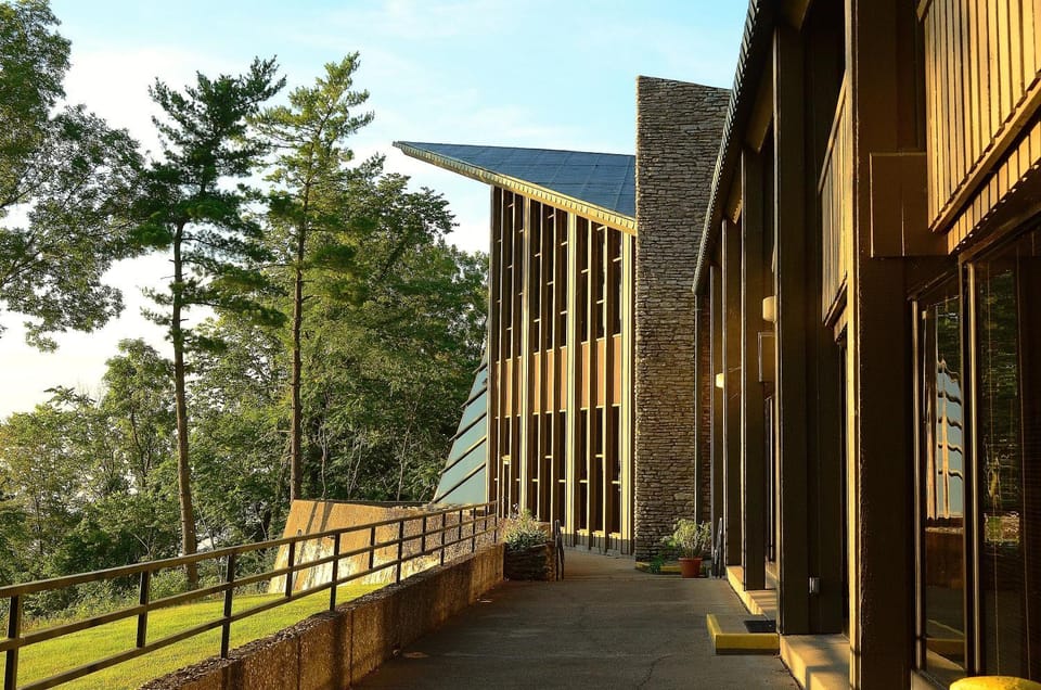 Property building, View (from property/room), Balcony/Terrace