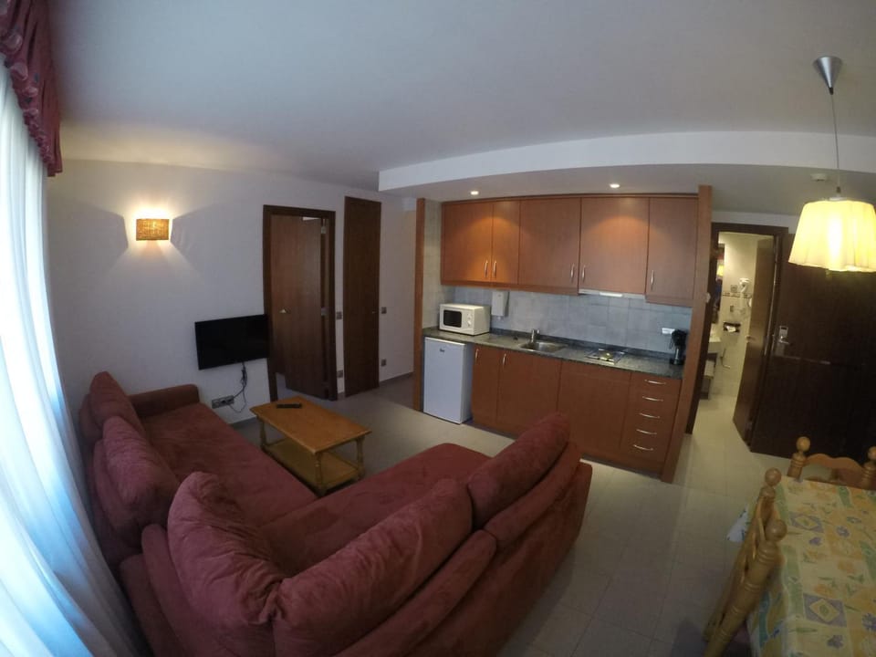 Kitchen or kitchenette, Living room, Dining area