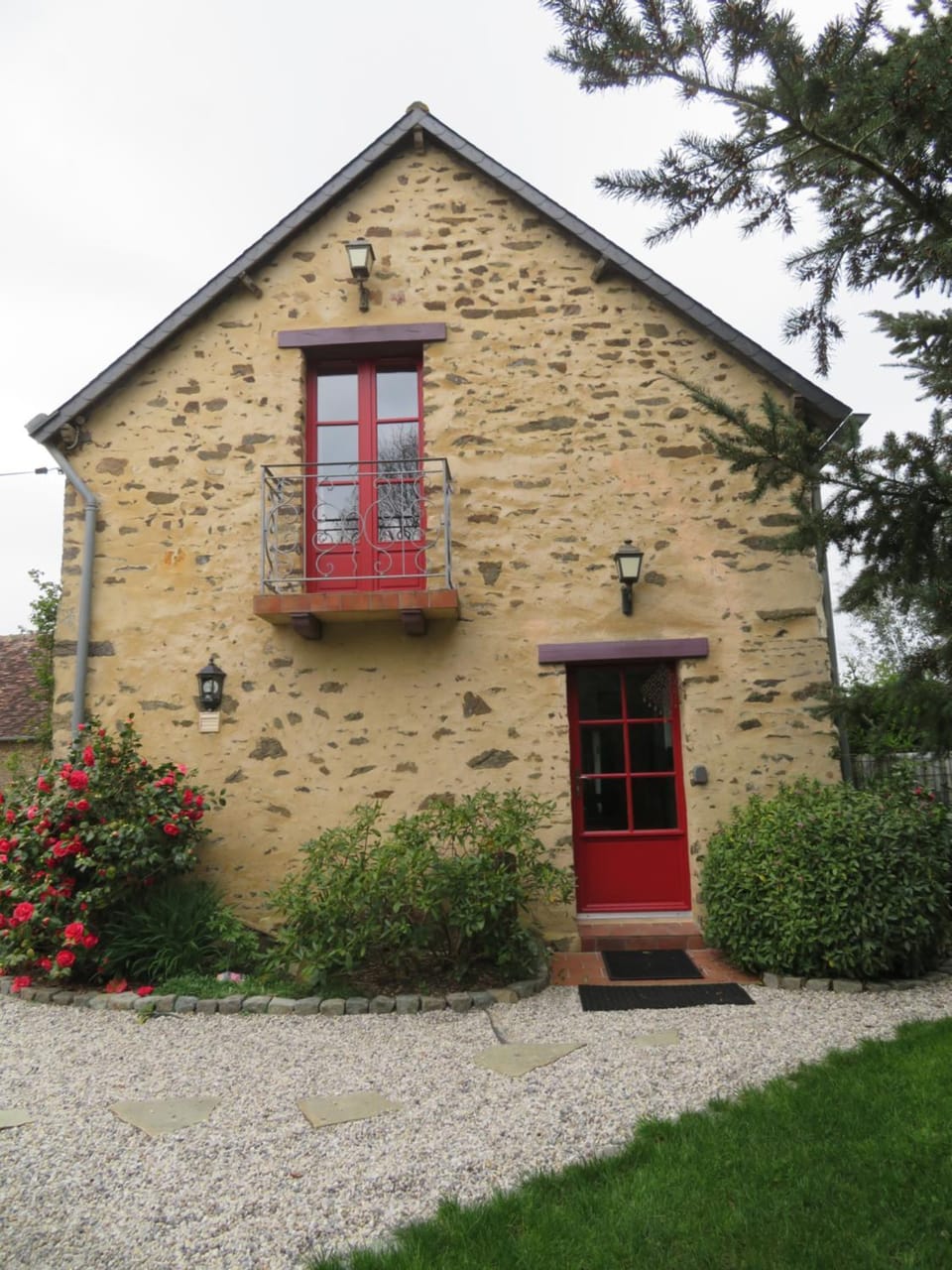 Property building, Spring, Garden view, Inner courtyard view