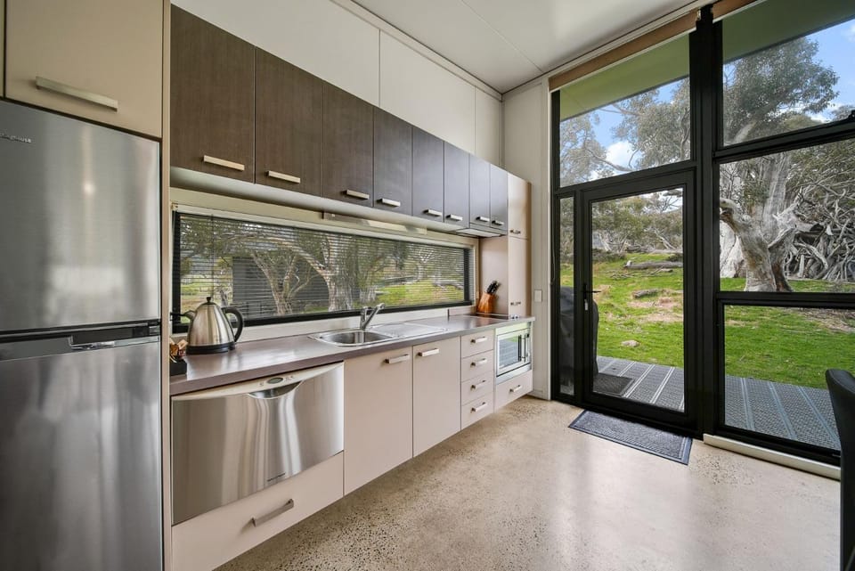 Ecocrackenback Luxe Chalet 19 House in Crackenback
