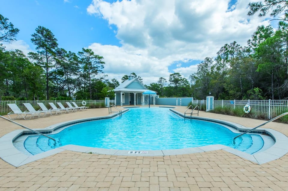 Grayt Paradise House in South Walton County