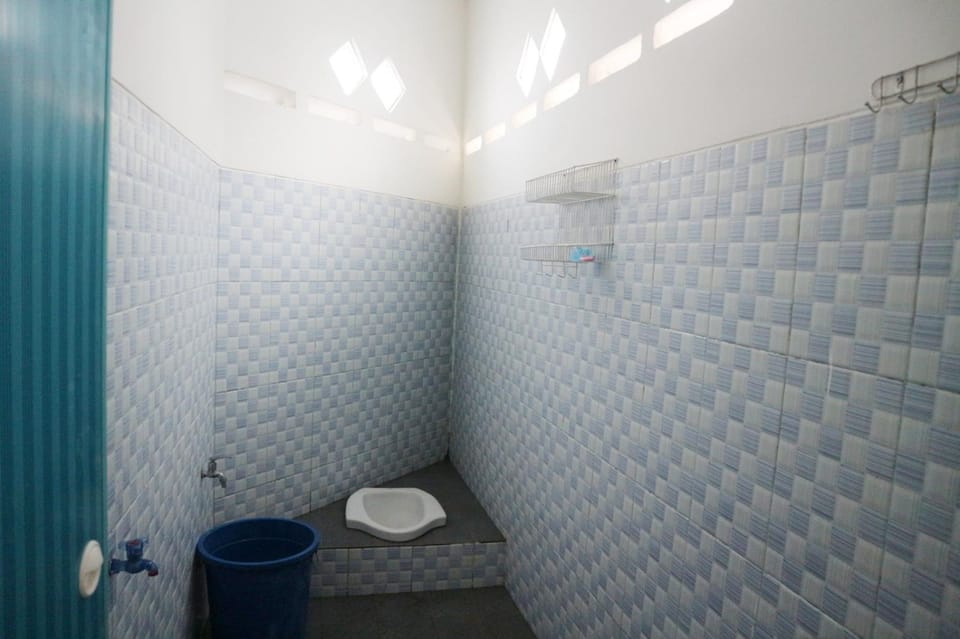 Toilet, Bathroom