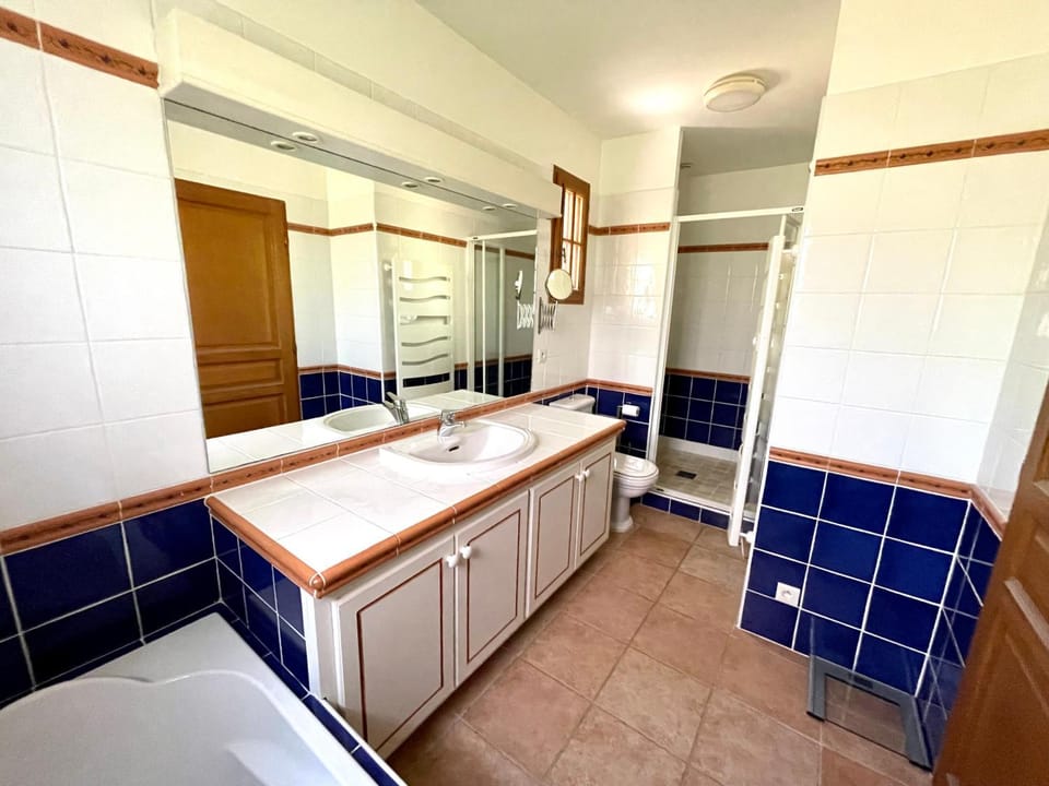 Shower, Bathroom, Bath