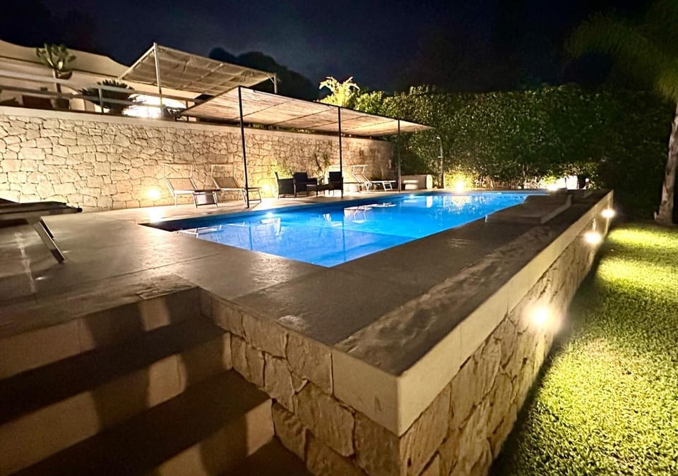 Pool view, Swimming pool