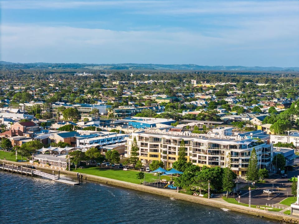 Property building, Neighbourhood, Natural landscape, Bird's eye view, Location