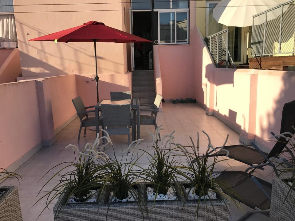 Property building, Balcony/Terrace