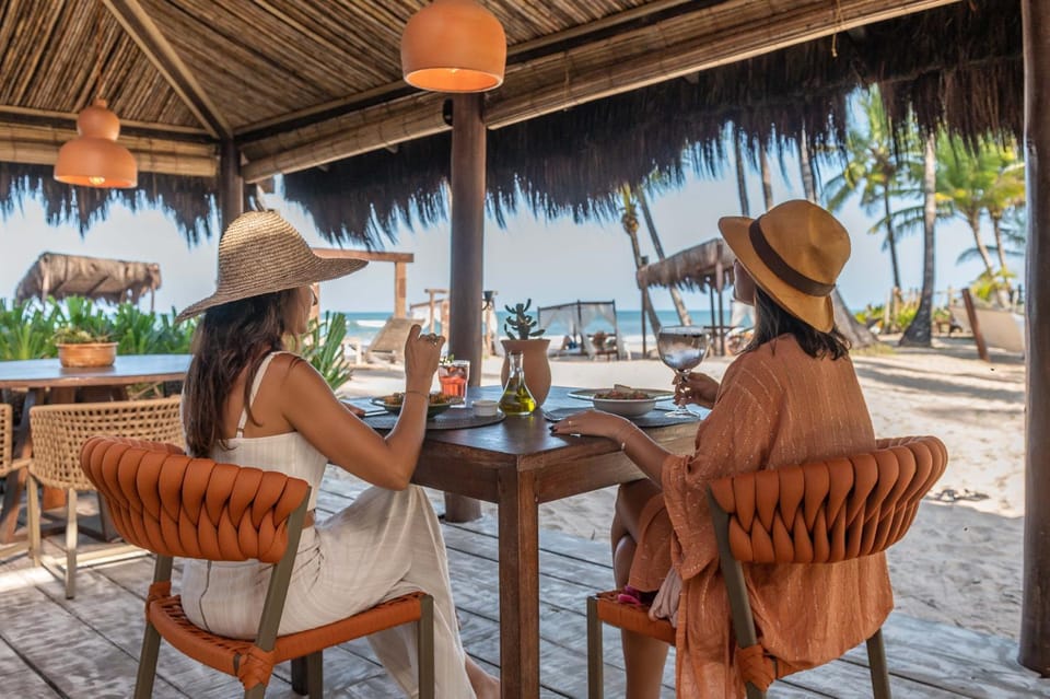 Restaurant/places to eat, Sea view