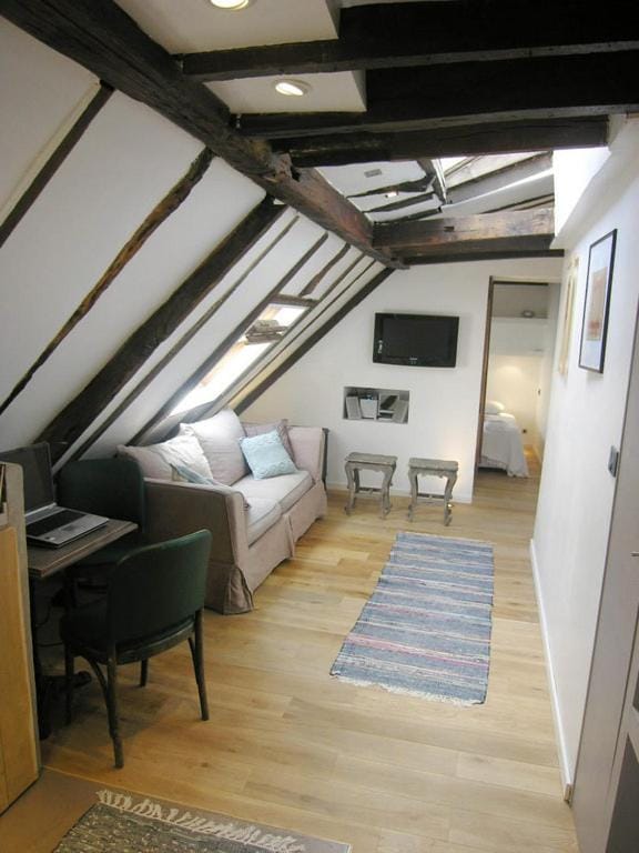 SOHO CENTER/MARAIS/POMPIDOU/LOUVRE Apartment in Paris