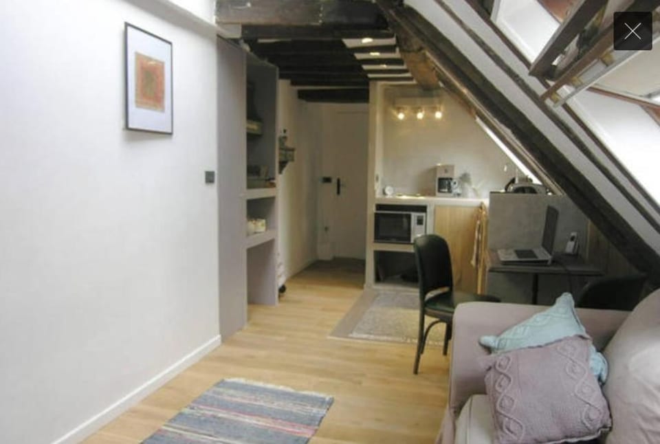 SOHO CENTER/MARAIS/POMPIDOU/LOUVRE Apartment in Paris