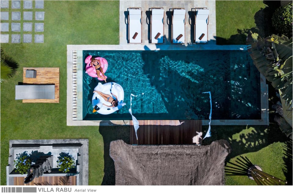 Garden, Swimming pool