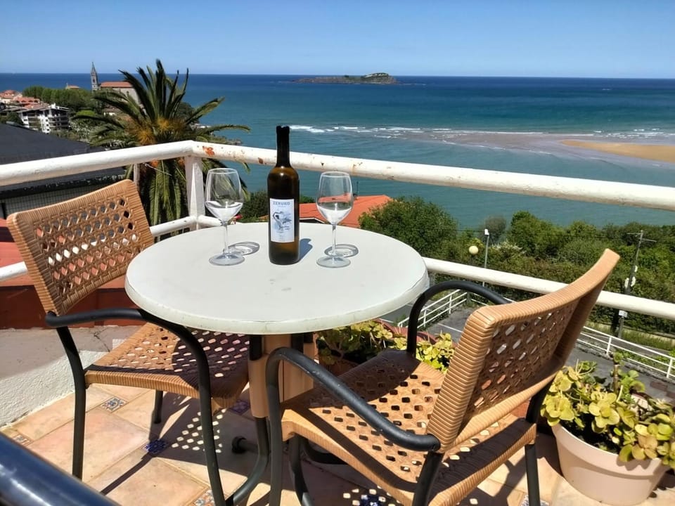 Mundaka Vista Mar L-BI-52 Vacation rental in Basque Country