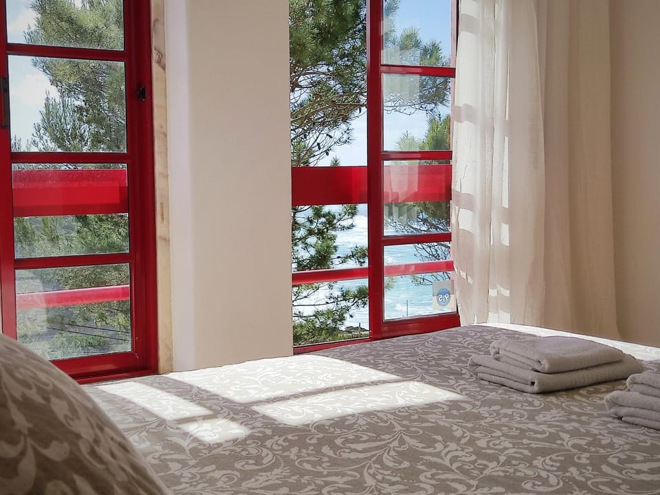 Bed, View (from property/room), Bedroom, towels