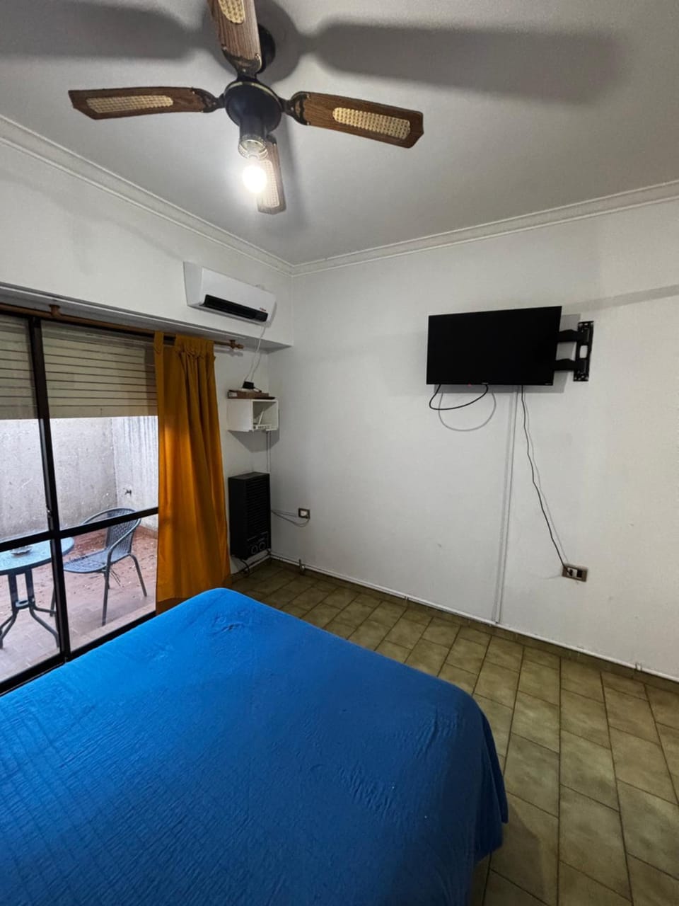 Patio, Bed, TV and multimedia, heating