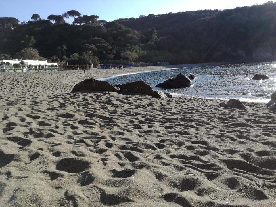 Villetta Baia San Montano House in Lacco Ameno