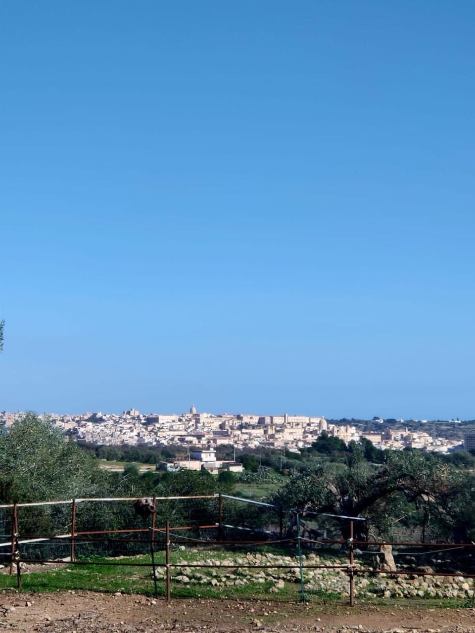 Nearby landmark, Natural landscape