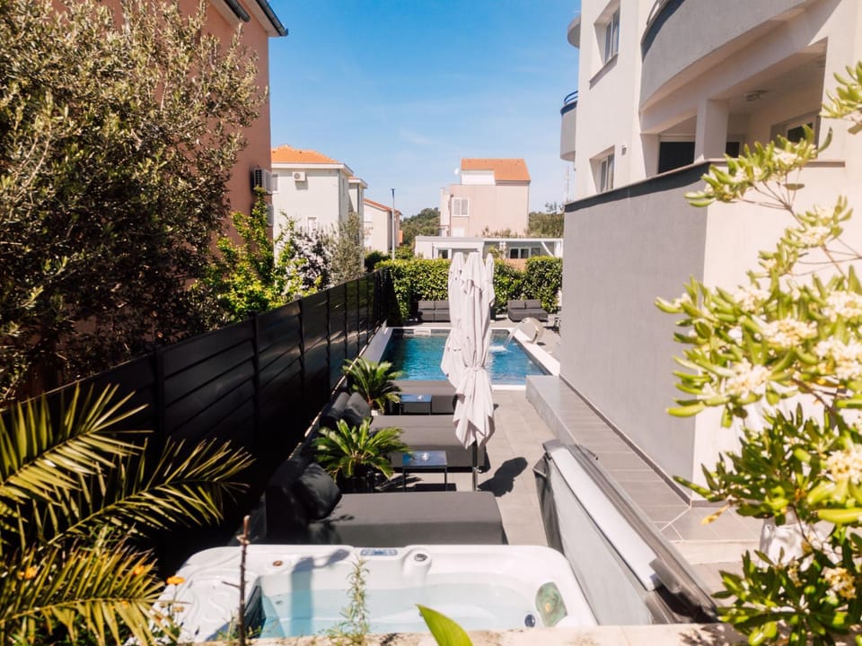 Property building, Garden view, Swimming pool