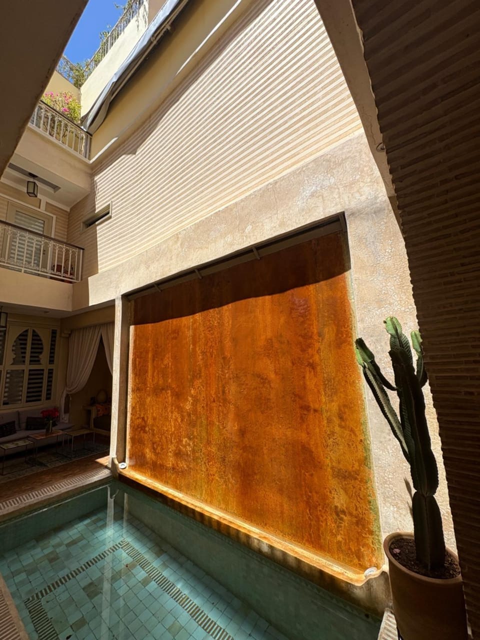 Swimming pool