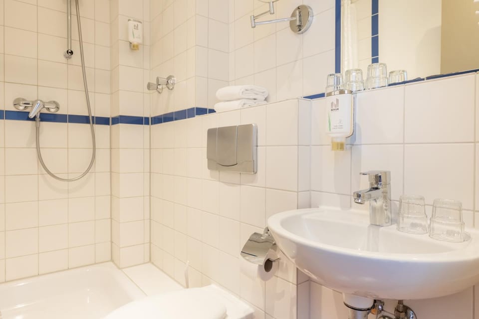 Toilet, Bathroom