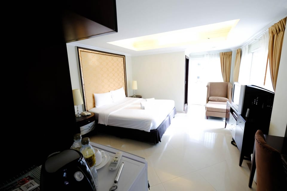 Photo of the whole room